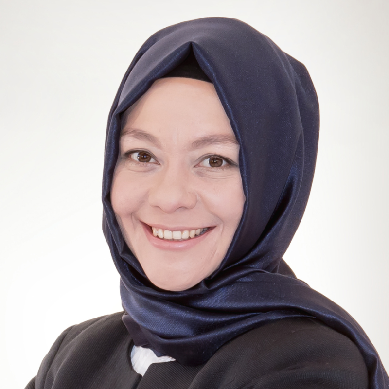  Hatice �z�t�rk